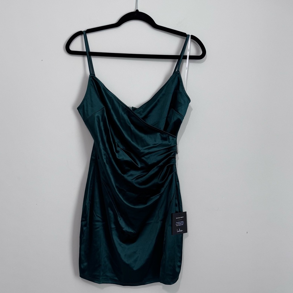 NWT Lulu’s Green Satin Mini‎ Dress Faux Wrap Spaghetti Strap size M